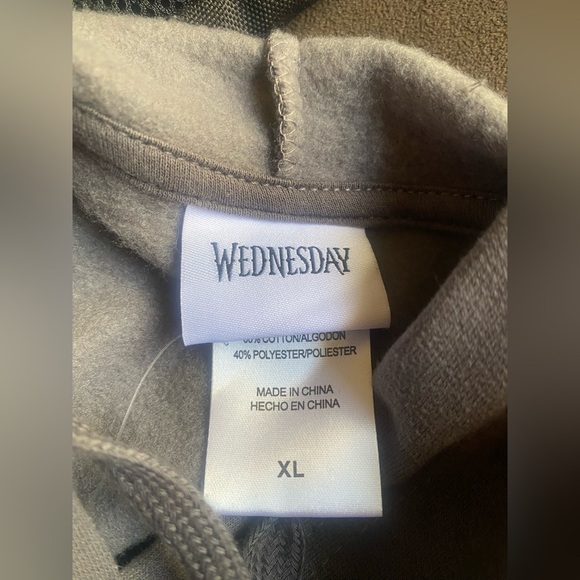 Wednesday Graphic Hoodie - Picture 5 of 8